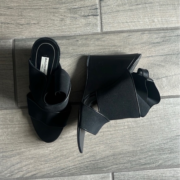 Balenciaga Black Wedge Shoes bandage - Picture 1 of 7